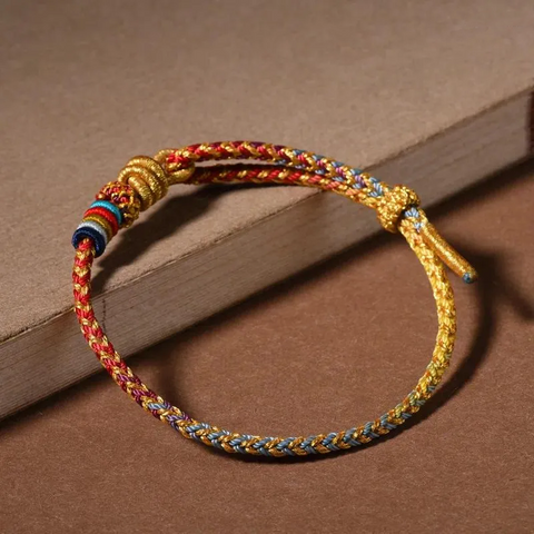 Pulsera hecha a mano con nudo de la suerte del dragón para la prosperidad y la protección