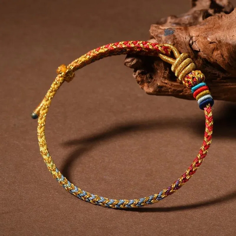 Pulsera hecha a mano con nudo de la suerte del dragón para la prosperidad y la protección