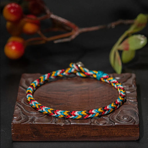 Pulsera de hilo trenzado de protección de hilo de cinco colores hecha a mano en el Tíbet 