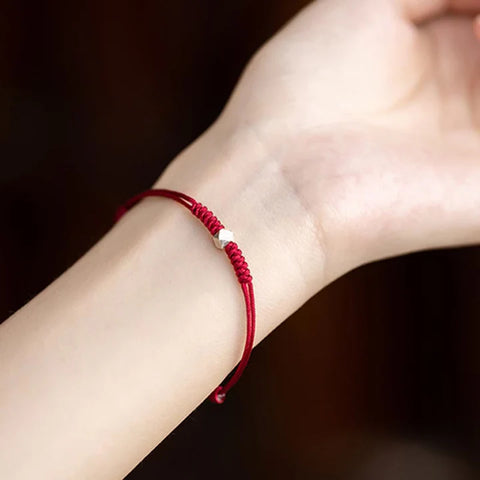 Pulsera trenzada de hilo rojo de protección de cuentas de suerte de plata de ley 925