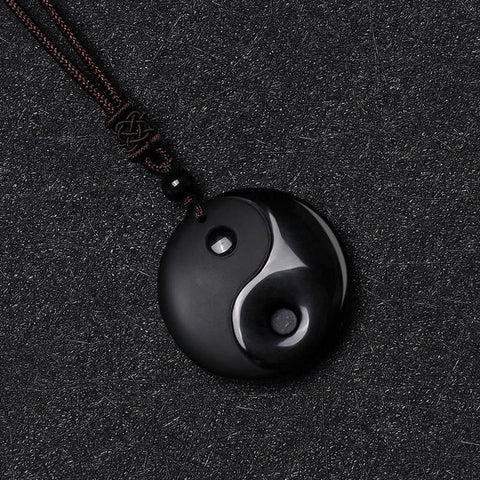 Colgante de collar Yin Yang de purificación tallada de taoísmo de obsidiana negra