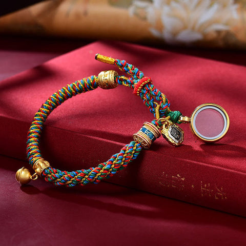 Pulsera de amuleto con dije de diosa de la riqueza tallada tibetana con piedras de Buda