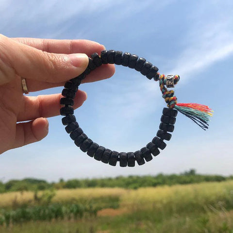 Pulsera de cuentas con mantra grabado: atrae la sabiduría y aumenta la energía espiritual