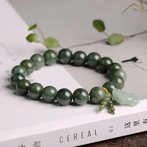 Pulsera de Jade Verde con Pixiu - Invita a la riqueza y a las energías calmantes 