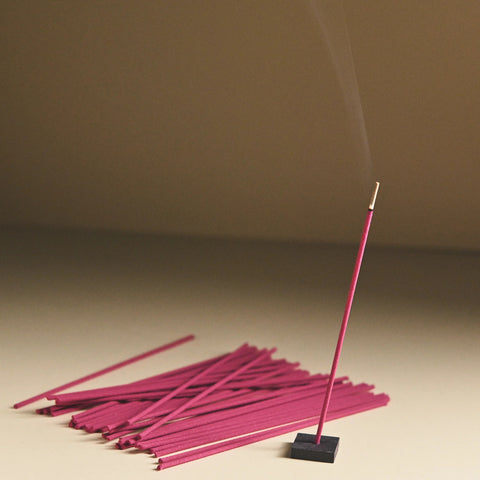 Rose Incense w/ ceramic holder 40 Sticks