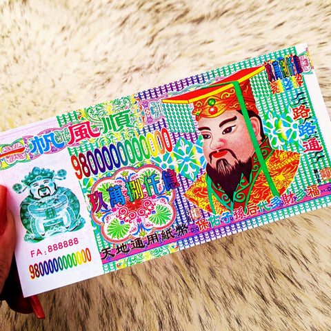 ABD doları banknotları, yanan kağıt paralar, kurban malzemeleri