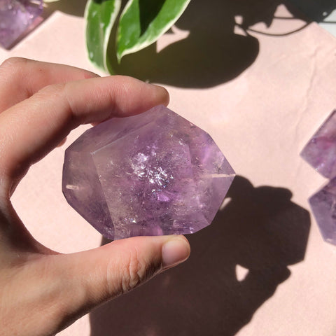 High Quality Amethyst Gemstone