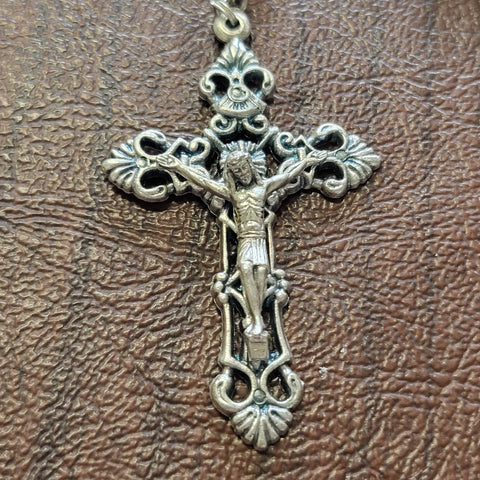 Silver Plated Crucifix， Vintage Italian Crystal Bead Rosar